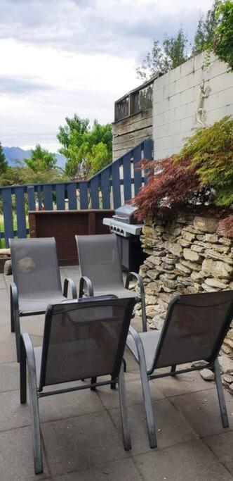 Central Cozy House - 10 Min Walk To Town Distretto di Distretto di Queenstown Esterno foto